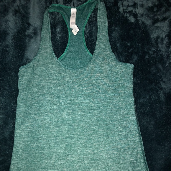 lululemon athletica Tops - Lululemon Cool Racerback size 8- NEW - green